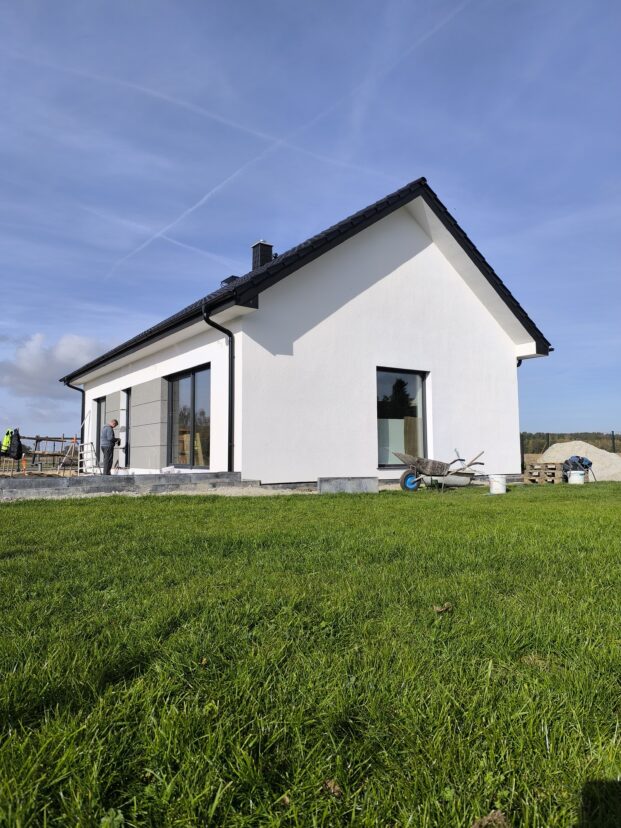 Kompleksowa budowa murowanego energooszczędnego domu jednorodzinnego 80 m², 