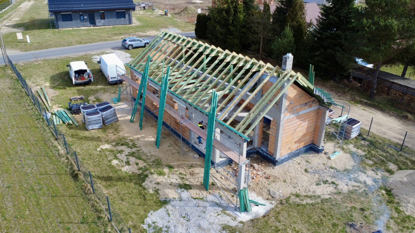 Kompleksowa budowa murowanego energooszczędnego domu jednorodzinnego 94 m2, okolice Namysłowa. Projekt firmy Archon: Dom w Kosaćcach 27