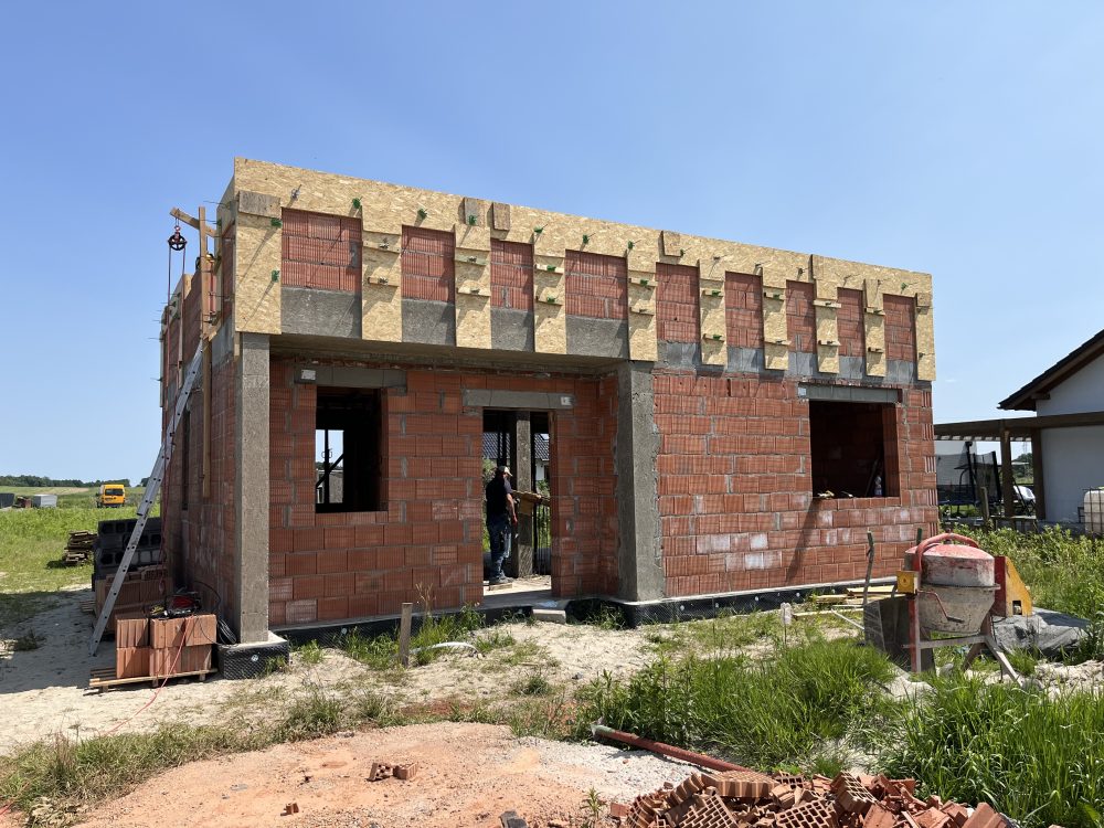 PROJEKT DOM W MALINÓWKACH 11 VER. 2 - FIRMY ARCHON - ŚCIANA KOLANKOWA GOTOWA