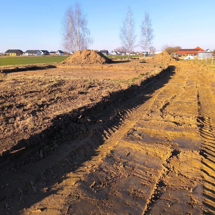 Kompleksowa budowa murowanego energooszczędnego domu jednorodzinnego do stanu deweloperskiego o pow. 127m2, okolice Oleśnicy. Projekt firmy ARCHON - Dom w Zielistkach 32