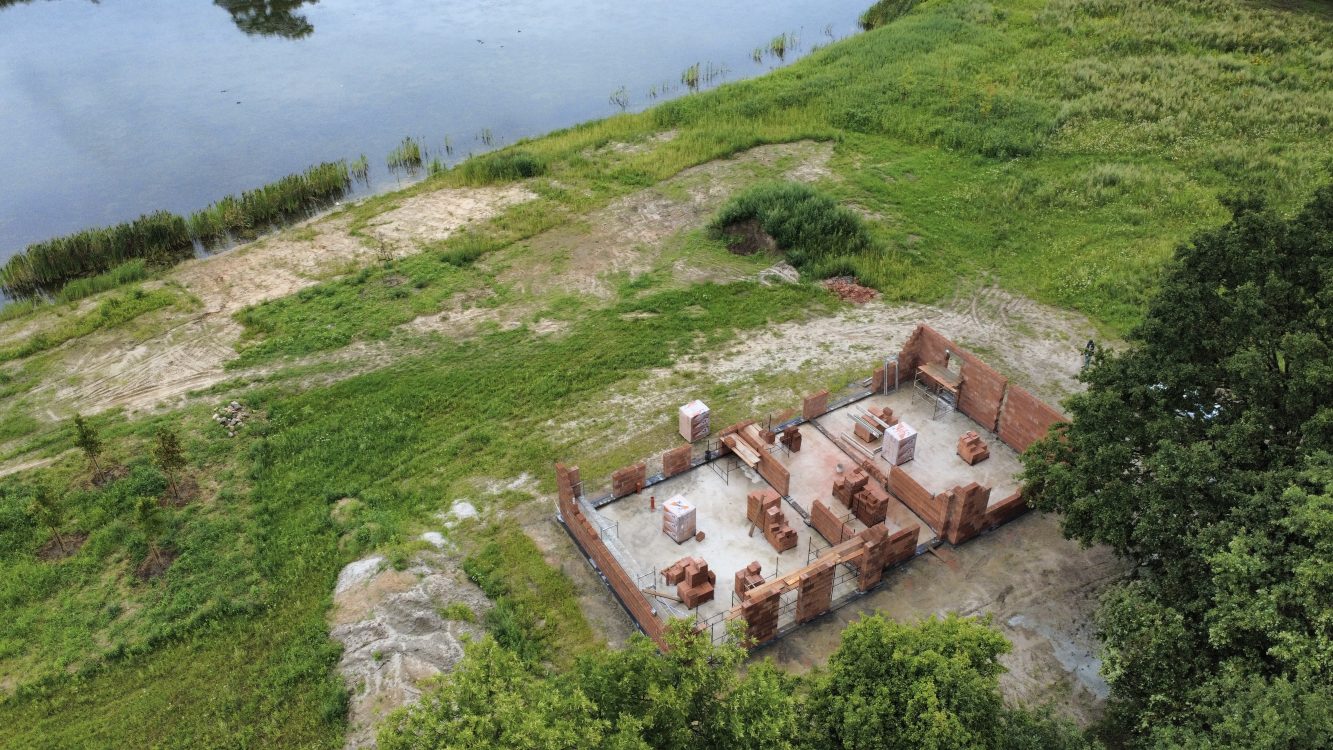 Kompleksowa budowa murowanego energooszczędnego domu jednorodzinnego do stanu deweloperskiego o pow. 184 m2, gmina Namysłów. Projekt indywidualny