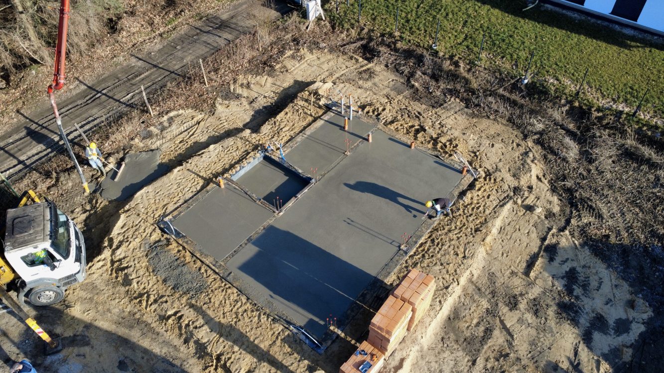 Kompleksowa budowa murowanego energooszczędnego domu jednorodzinnego do stanu surowego zamkniętego 118 m2, Namysłów. Projekt firmy Archon: Dom w Malinówkach 11 ver.2 10 Kompleksowa budowa murowanego energooszczędnego domu jednorodzinnego do stanu surowego zamkniętego 118 m2, Namysłów. Projekt firmy Archon: Dom w Malinówkach 11 ver.2