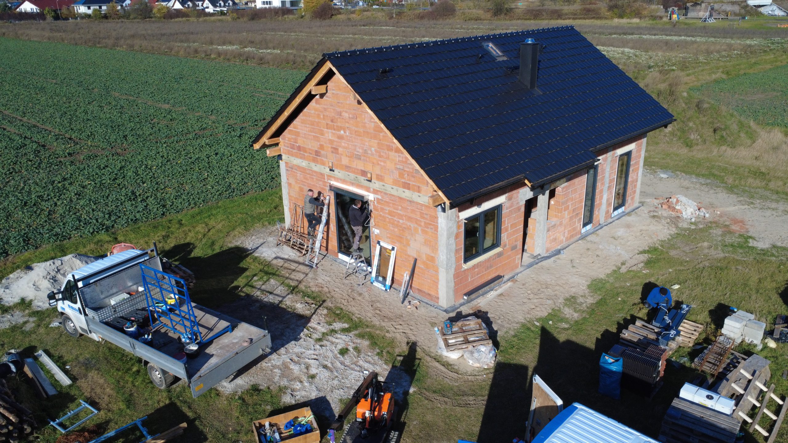 Kompleksowa budowa murowanego energooszczędnego domu jednorodzinnego 80 m², Namysłów.  Projekt Archon: Dom w Kruszczykach 10 (A)