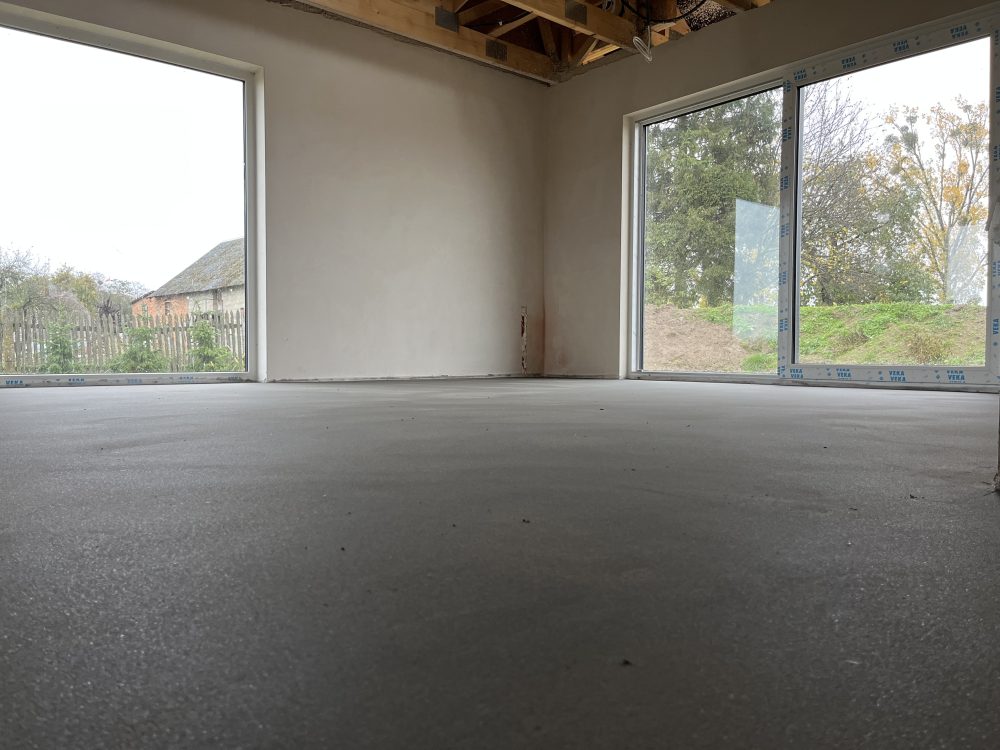 Kompleksowa budowa murowanego energooszczędnego domu jednorodzinnego do stanu deweloperskiego o pow. 85 m2, okolice Namysłowa. Projekt firmy Z500 – Z735