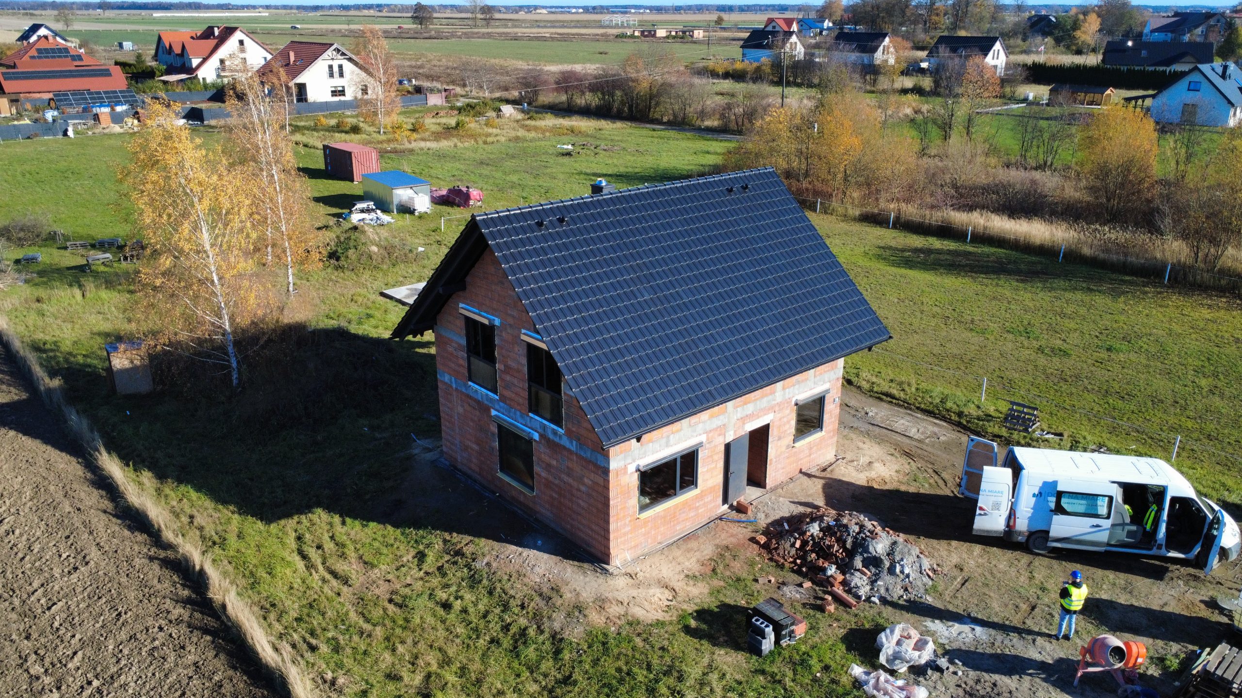Kompleksowa budowa murowanego energooszczędnego domu jednorodzinnego do stanu deweloperskiego o pow. 127m2, okolice Oleśnicy. Projekt firmy ARCHON - Dom w Zielistkach 32