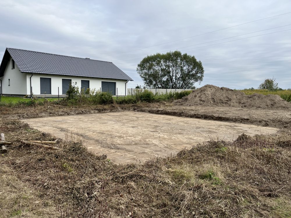 Kompleksowa budowa murowanego energooszczędnego domu jednorodzinnego do stanu surowego zamkniętego 118 m2, Namysłów. Projekt firmy Archon: Dom w Malinówkach 11 ver.2