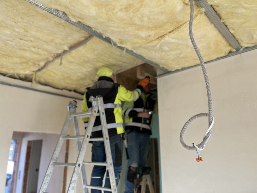 Kompleksowa budowa murowanego energooszczędnego domu jednorodzinnego do stanu deweloperskiego o pow. 92 m2, okolice Kępna. Projekt firmy Archon: Dom w Kruszczykach 14