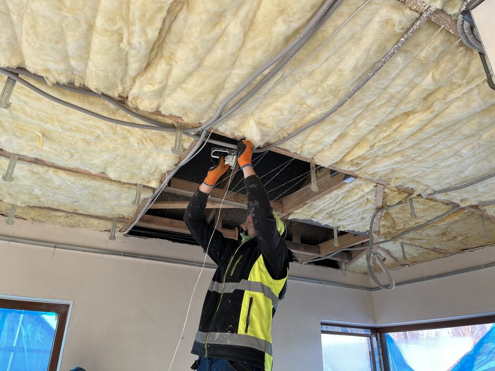 Kompleksowa budowa murowanego energooszczędnego domu jednorodzinnego do stanu deweloperskiego o pow. 92 m2, okolice Kępna. Projekt firmy Archon: Dom w Kruszczykach 14