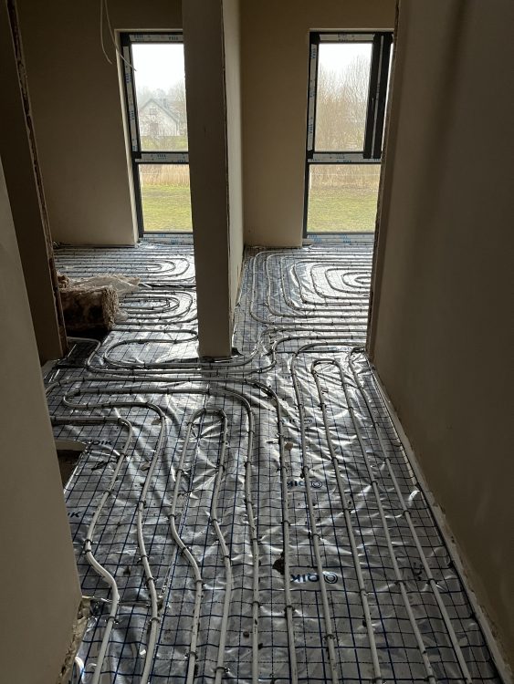 Kompleksowa budowa murowanego energooszczędnego domu jednorodzinnego do stanu deweloperskiego o pow. 127m2, okolice Oleśnicy. Projekt firmy ARCHON - Dom w Zielistkach 32