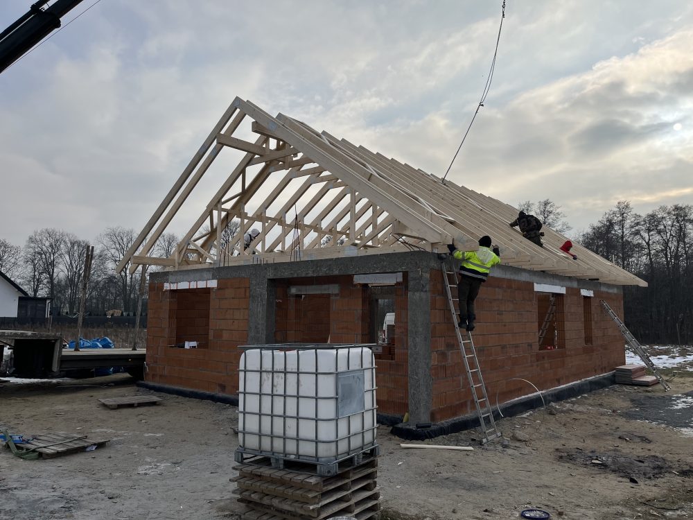 Kompleksowa budowa murowanego energooszczędnego domu jednorodzinnego 167 m2, okolice Namysłowa. Projekt indywidualny