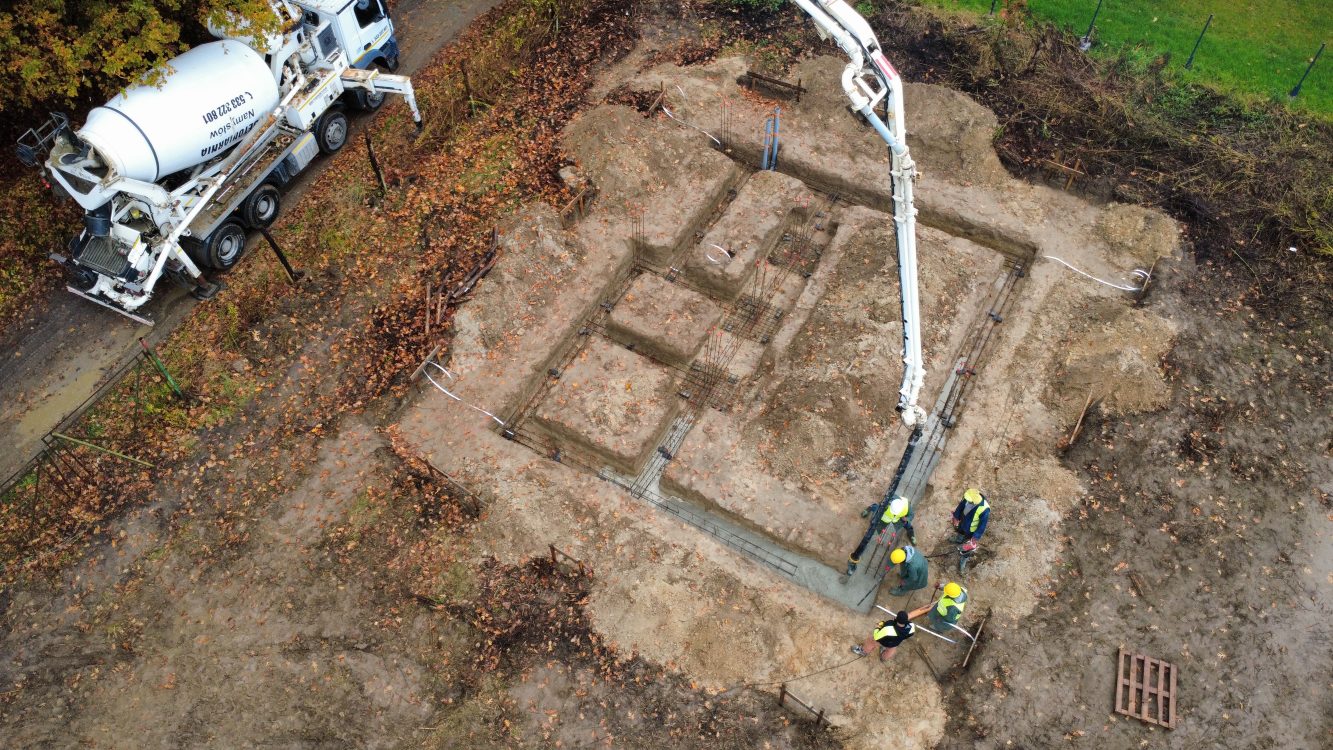 Kompleksowa budowa murowanego energooszczędnego domu jednorodzinnego do stanu surowego zamkniętego 118 m2, Namysłów. Projekt firmy Archon: Dom w Malinówkach 11 ver.2