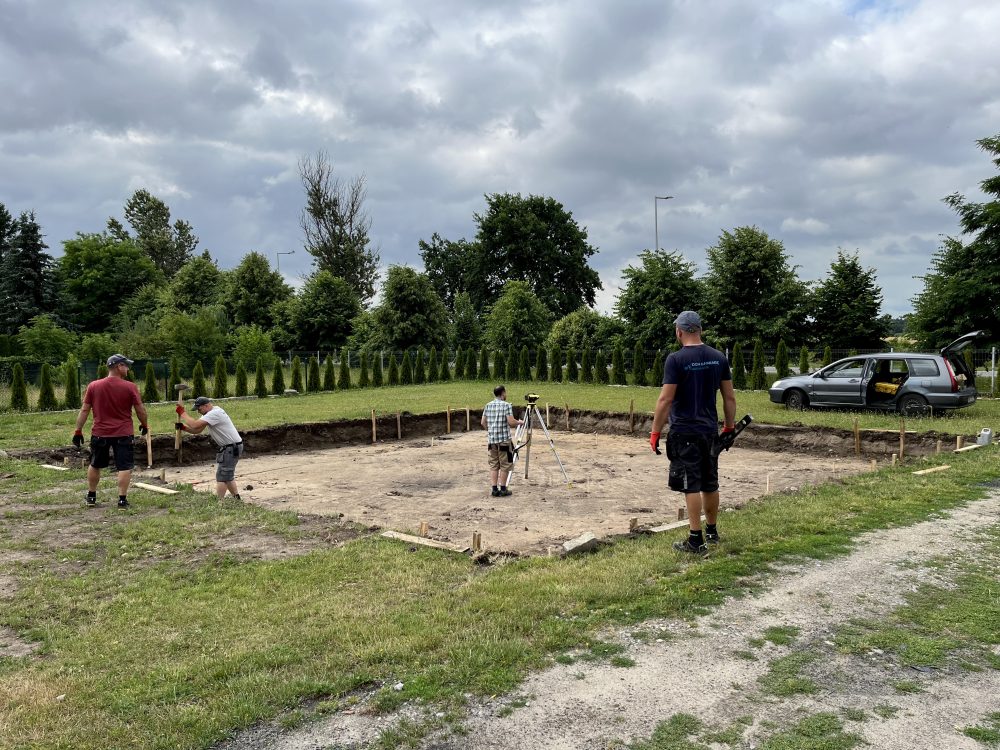 Kompleksowa budowa murowanego energooszczędnego domu jednorodzinnego do stanu surowego zamkniętego 90 m2, Namysłów. Projekt firmy Archon: Dom w Kronselkach 2 Kompleksowa budowa murowanego energooszczędnego domu jednorodzinnego do stanu surowego zamkniętego 90 m2, Namysłów. Projekt firmy Archon: Dom w Kronselkach